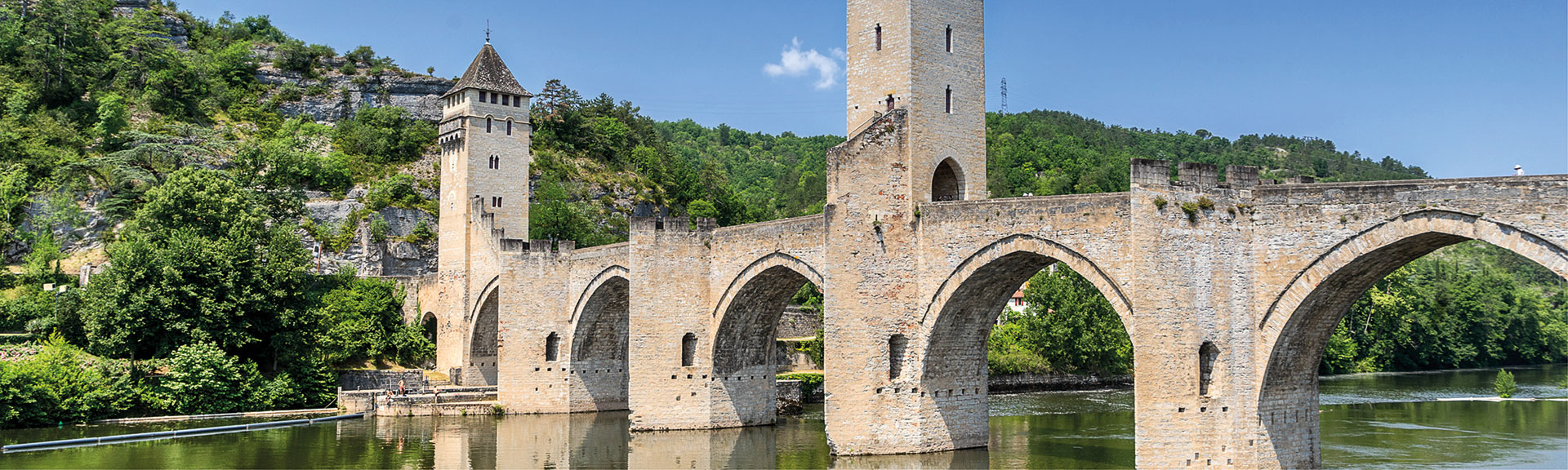 Pont Valentr&eacute; &agrave; Cahors, pompes fun&egrave;bres Les Cadurciennes
